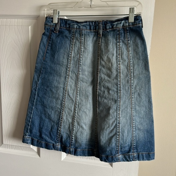 H&M Sz 4 Vintage style Womens Skirt/Blue Denim knee length Skirt/A Line Skirt - Picture 2 of 10